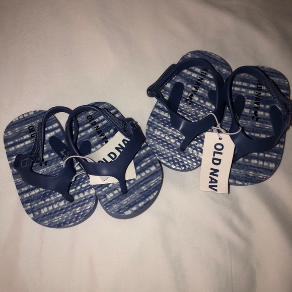 Twin baby boys flip flops - Picture 1 of 3